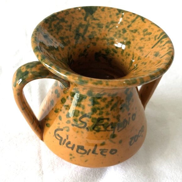 VINTAGE WATER VESSEL - Picture 2 of 4